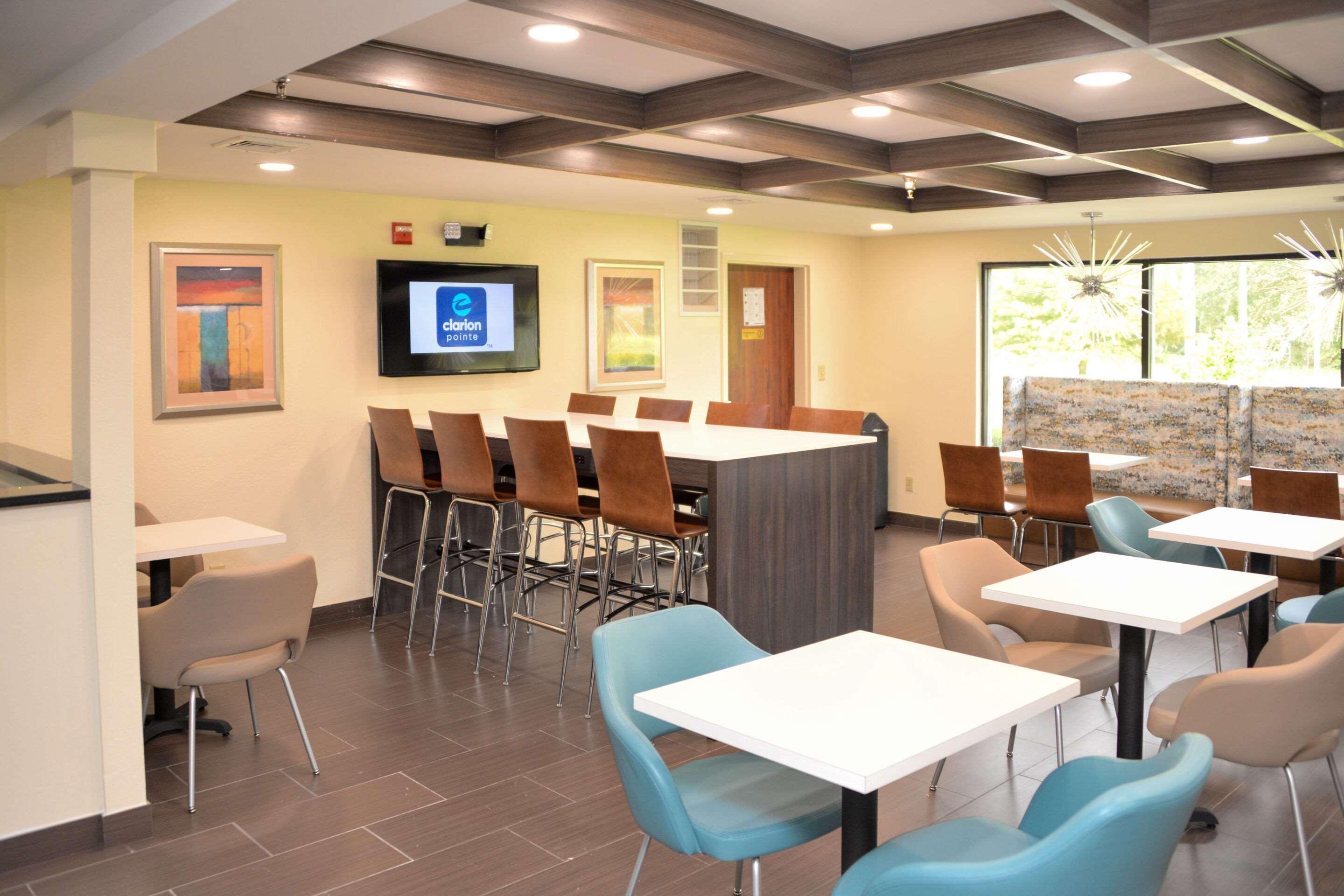 Clarion Pointe Savannah Gateway I-95 Bagian luar foto