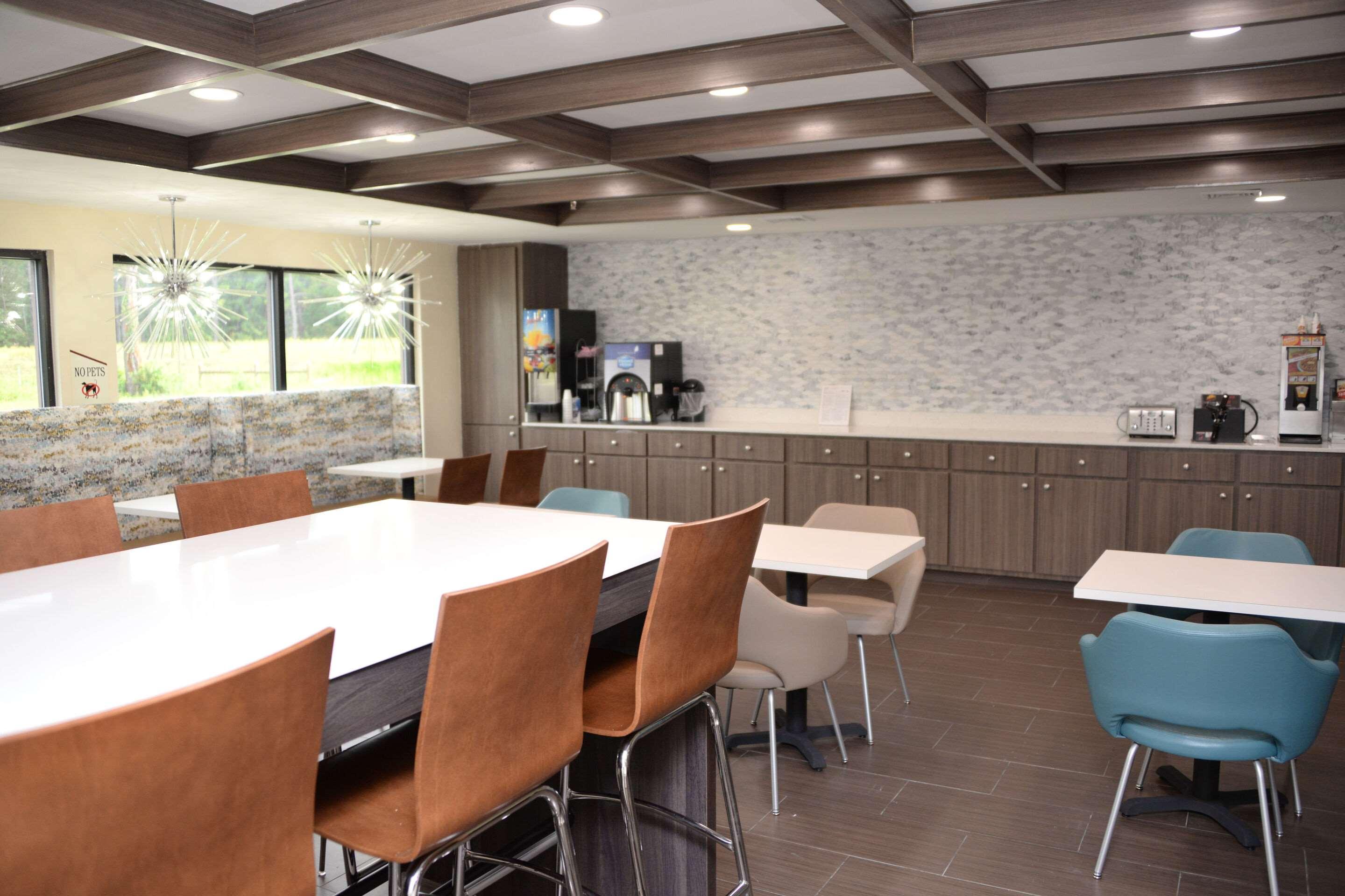Clarion Pointe Savannah Gateway I-95 Bagian luar foto