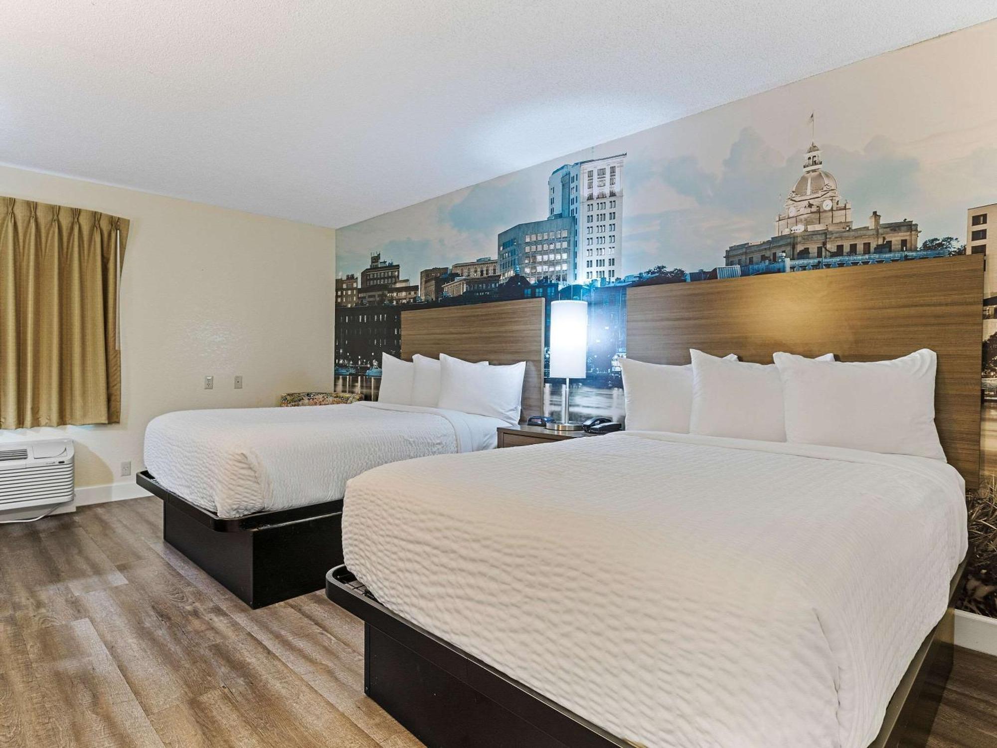 Clarion Pointe Savannah Gateway I-95 Bagian luar foto